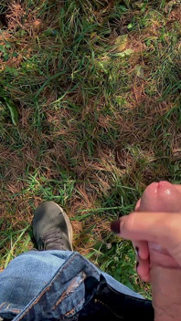 Naughty Nature Honění - venkovní muž POV honění obrovské sperma