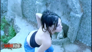 MMM100: Barbara-nux हॉट काले बाल वाली Barbara nux कपड़े निकाल रही है