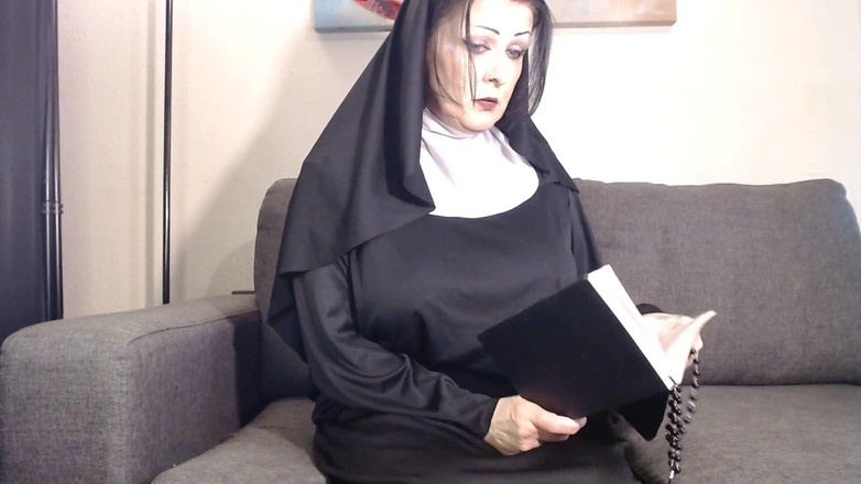 Abby Anna: Măiță care studiază Biblia te prinde masturbând umilința blegăre