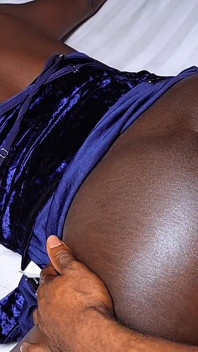 Fucking Ebony Wet Pussy in Style