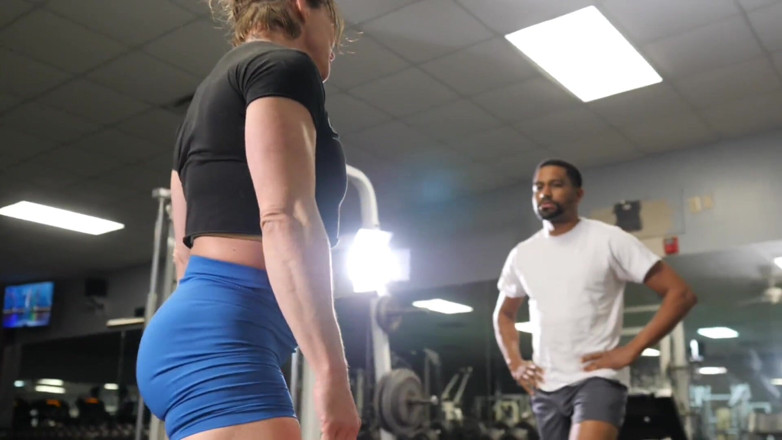 Darrenblazeent: Giving My Fitness Instructor a BBC Creampie in the Gym