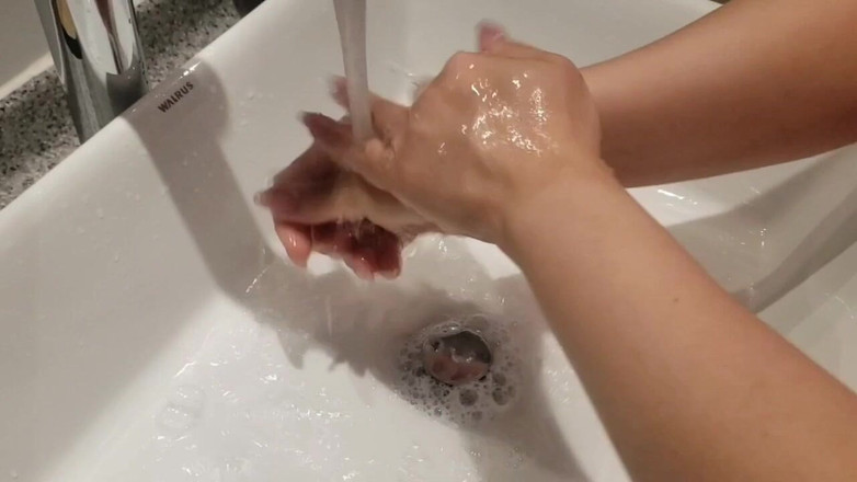 Awstory: बड़े स्तन वाली एशियाई मालिश करनेवाली बाल हटाती है, मालिश करती है और हाथों से सबसे अच्छी चुदाई देती है, वीर्य निकालना (2/3)