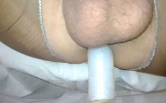 Drxxxka: Anal solo masturbation close up