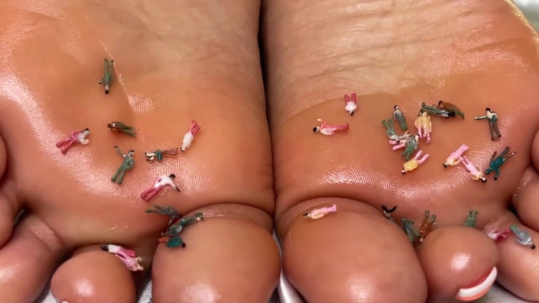 Pink Foxx: Pedikür sonrası Pamper