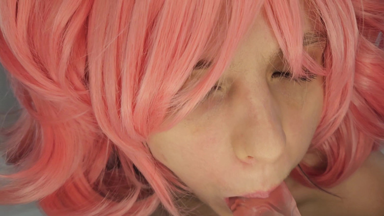 French Julia: Kawaii дівчина смокче в косплеї і ковтає гарячу сперму, глибокий заглот