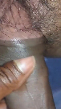 WildEnglishBBW grande cazzo nero si strofina il cazzo sulla mia figa pelosa e creampie
