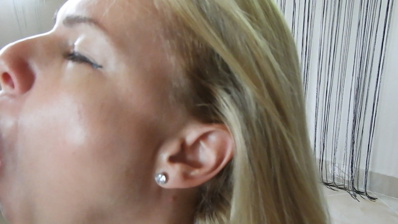 MissAnja_FH: Dance and Sloppy Blowjob