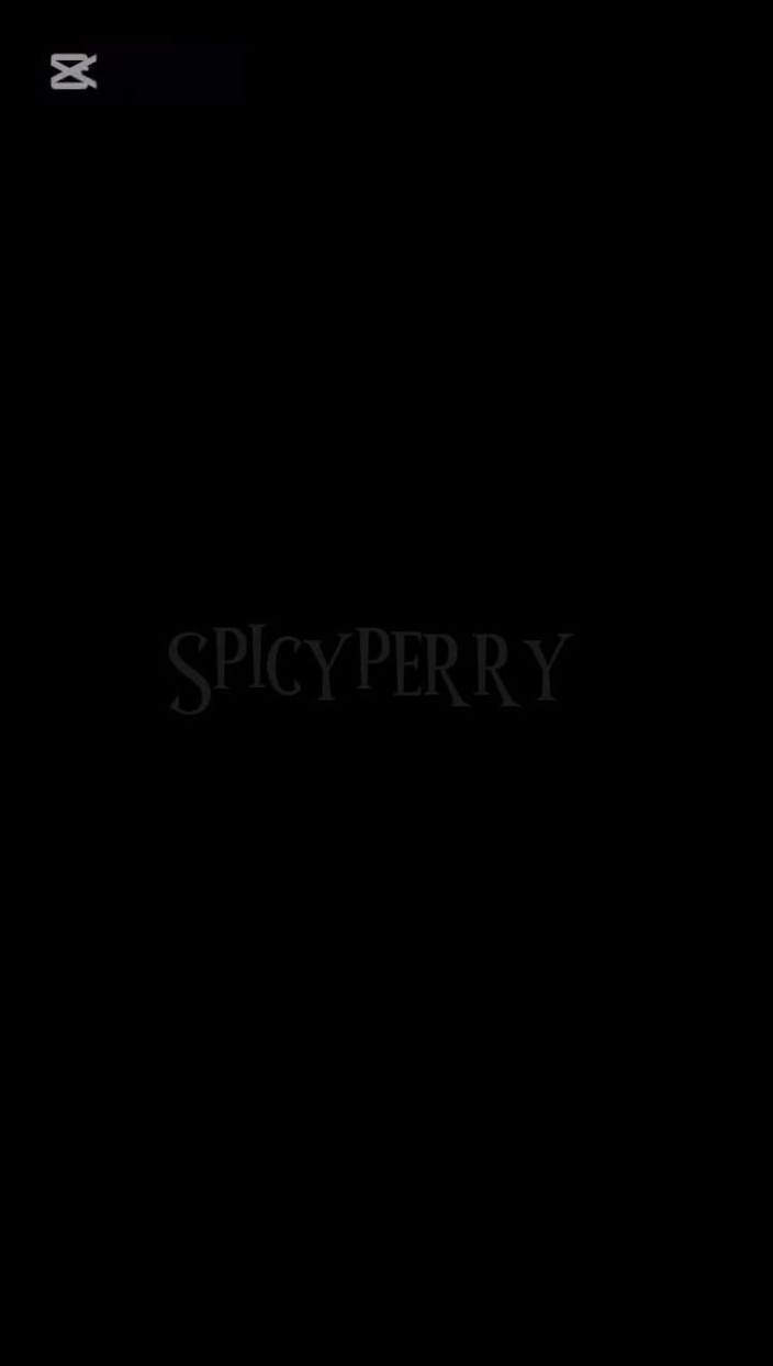Spicy perry: Figa cremosa in una mattinata piovosa.