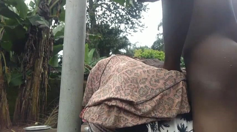 Bangcum8: Chico rápido antes de que Ante llegue a casa parte 1