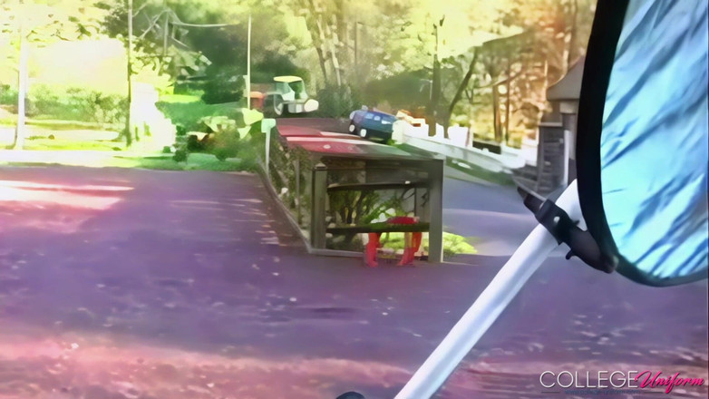 College Uniform: Intervista con laura vaughan