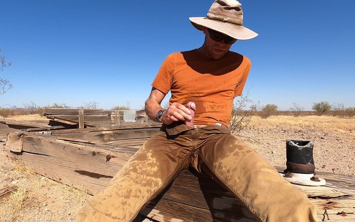Golden Adventures: Писсинг моих рабочих штанах в пустыне