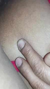 hot emaaeeele