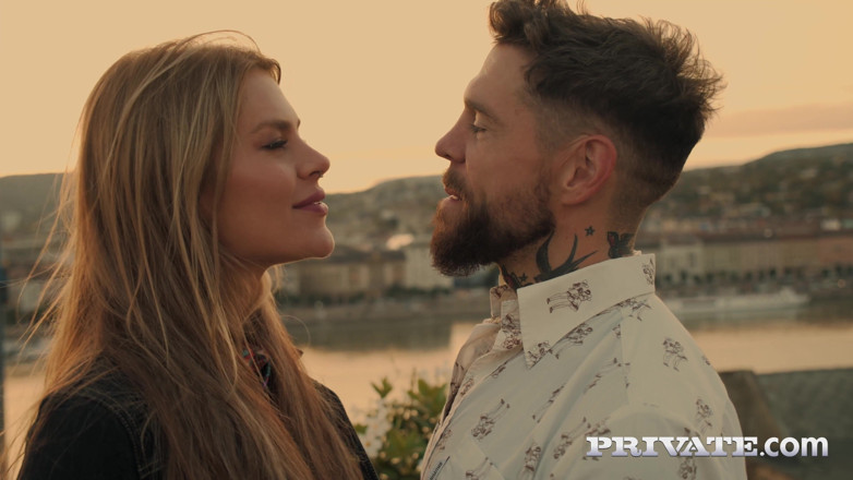 Private.com: Zlata Shine's anal celebration