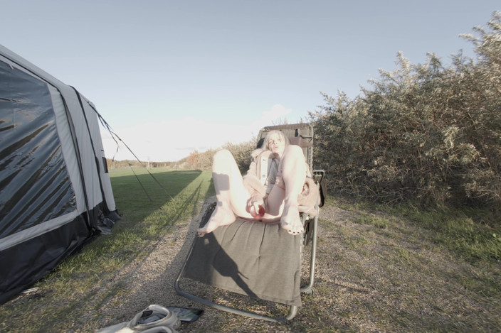 Sabdeluxe VR: 166.masturbuj venku