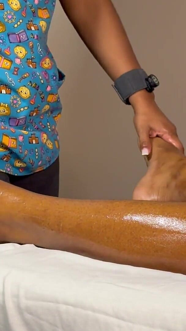 Leyne Rodriguez: Deep Relaxation Massage Leyne Rodriguez (wellness Asmr)
