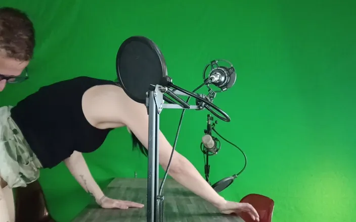 Bigjoefuckalott: Giving Some Dick 2 My Sthepsis