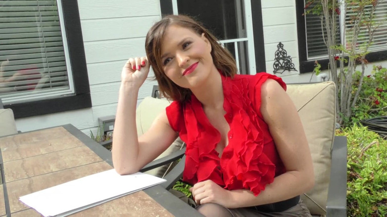Perv Milfs n Teens: Krissy Lynn se mouille en attrapant une bite et en...
