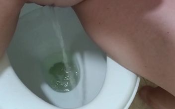 Dessperate Pissing