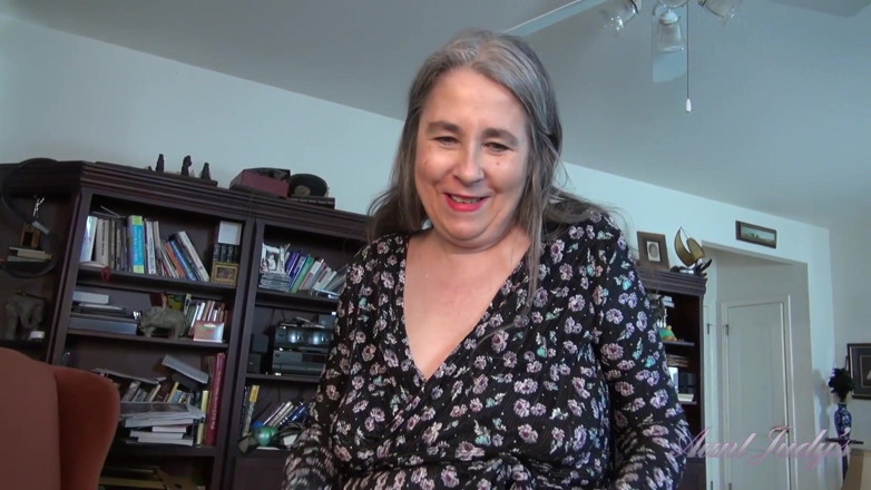 Aunt Judy's: Ajudys - Your Mature Stepaunty Grace Gives You a Helping Hand (pov)