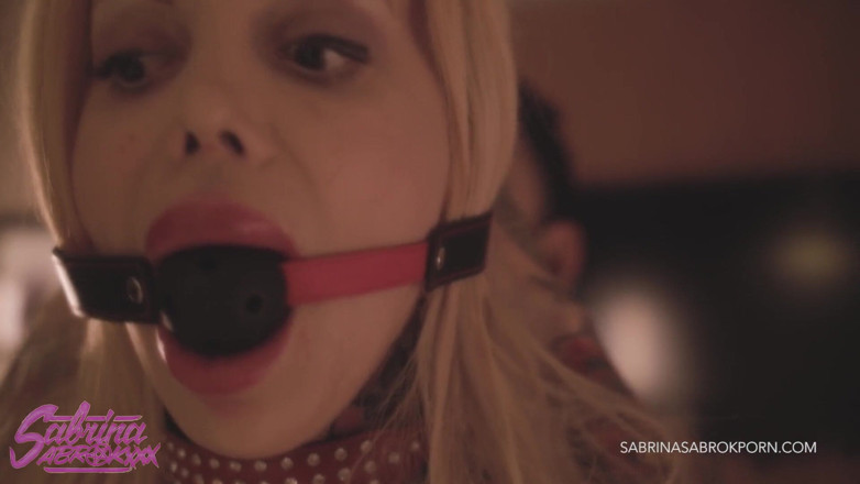 Sabrina Sabrok: Bondage šukání, deepthroat výstřik