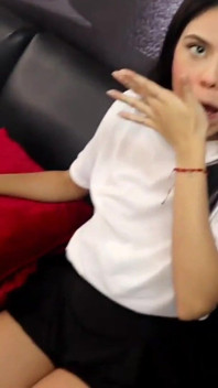 สวัสดีตอนบ่ายนะเพื่อนบ้าน น่าเสียดายจัง บอกความลับได้ไหม? - บอกฉันสิเพื่อนบ้าน แฟนฉันไม่ยอมเย็ดฉันเลย