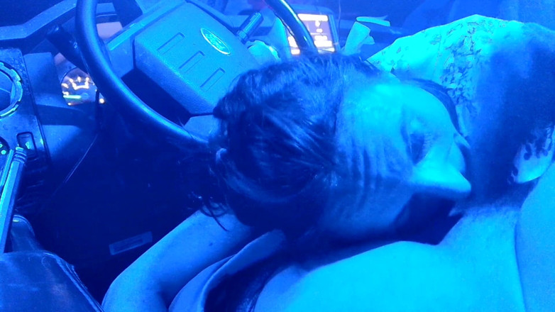 VinnyMacNDelilah: Mamada en mi camión, semen en boca