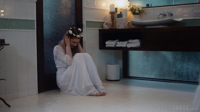 Pure Taboo: Pure Taboo Pengantin Lesbian Bunny Colby yang meresahkan keinginan dimusnahkan...