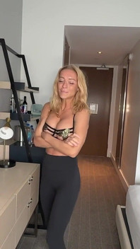 Domme Battle- Mistress Pink Pearl Vs Buff Blondie