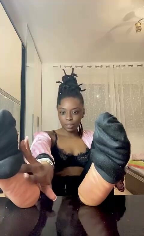 Rudie Kae: Iv Been Wearing My Slippers and Socks Too All Day...
