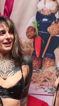 4 diosas lesbianas muestran cómo es una verdadera celebración de Pascua. (Dread Hot, Carol Rhcp, Jhocy y Arcano)