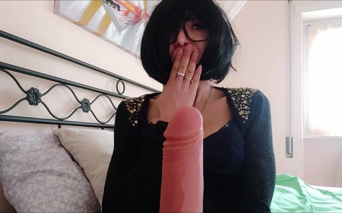 savannahamatoriale: Styvson, du knullar min klänning med sperma! och nu?