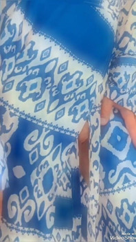 Blau und weiß