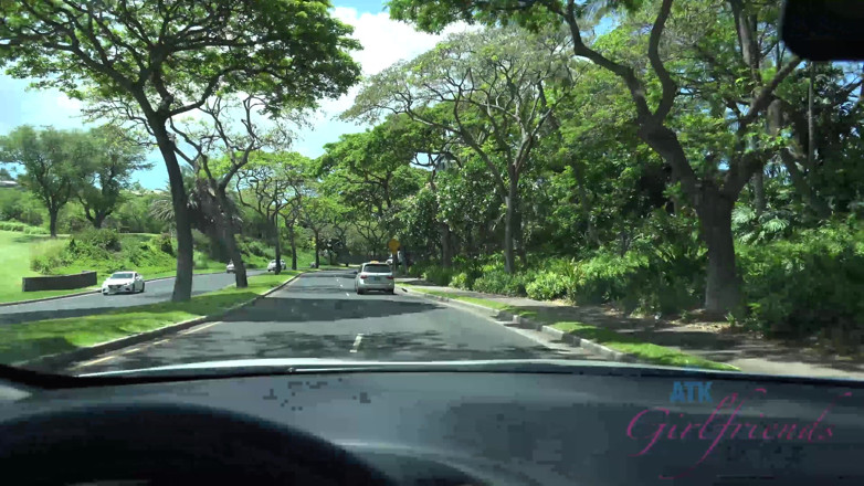 ATK Fans (Girlfriends): Virtual vacation on Hawaii with young and so hot Layra...