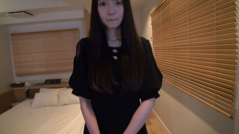 Last One: Aspirantă la idol, model actual, în interiorul ei îngust fără păr - Mizuki, 19...