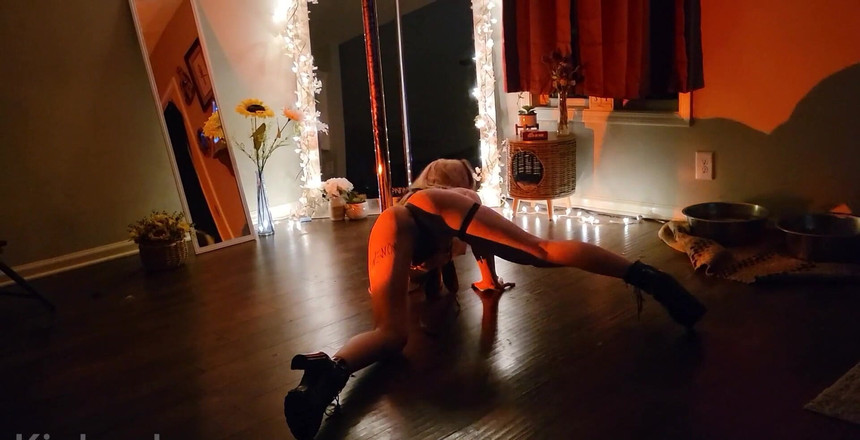 Kinkee Karma: 谁想要下一个性感的节目？？