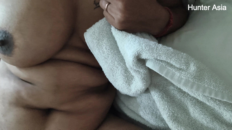 hunter Asia: Sie Kam Aus Der Dusche... Er Verlor Die Kontrolle