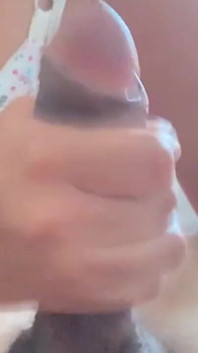 Boşal küçük kızım ağzıyla sikişiyor