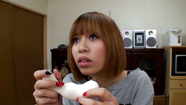 Masturbation Assist: Roztomilé japonské dívky ve fialovém prádle dostanou její kundičku škádlení hračkami