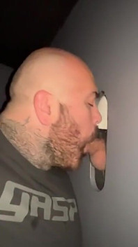 Cum 4 Glory Hole Część 3