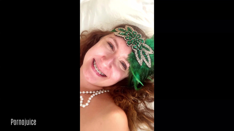 PornoJuice Faphouse: Violet Spice smyslná klapka