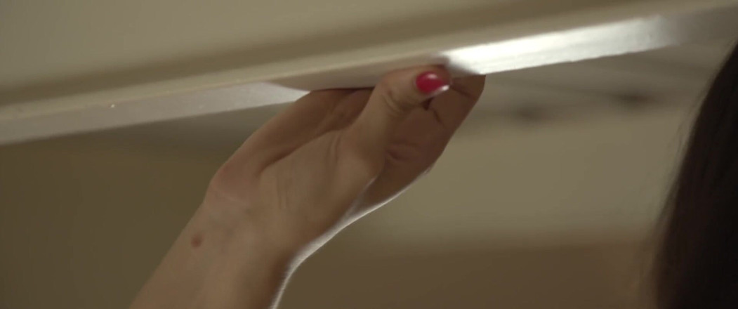 Verso Cinema: Home fun sex with teen brunette