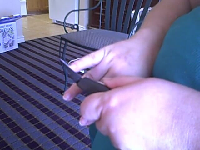 BBW nurse Vicki adventures with friends: I file my nails and push back cuticles