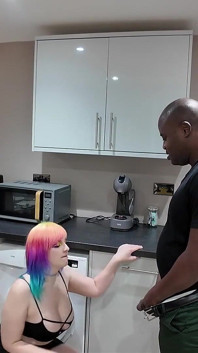 寝取られ実生活のカップルBimfcoupleは、彼らの夢の家を手に入れるためにJayplayhardを誘惑します