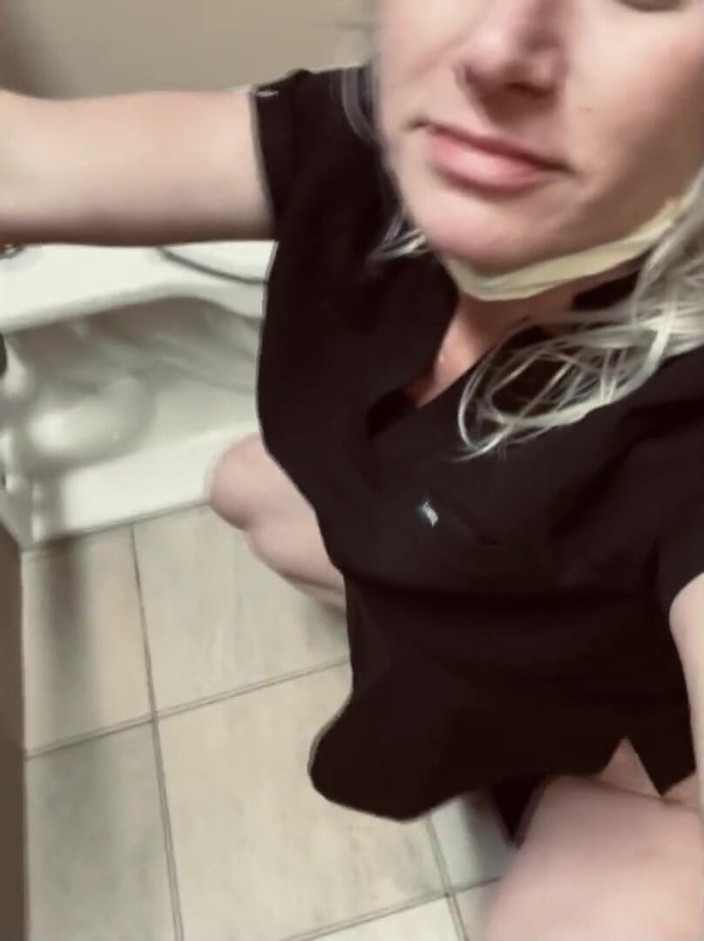 Porno angels: Masa untuk pemeriksaan anda membincangkan Abbi Rhodes