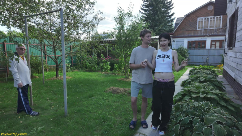 VoyeurPapy: Girlfriend Loves It When an Older Man Watches