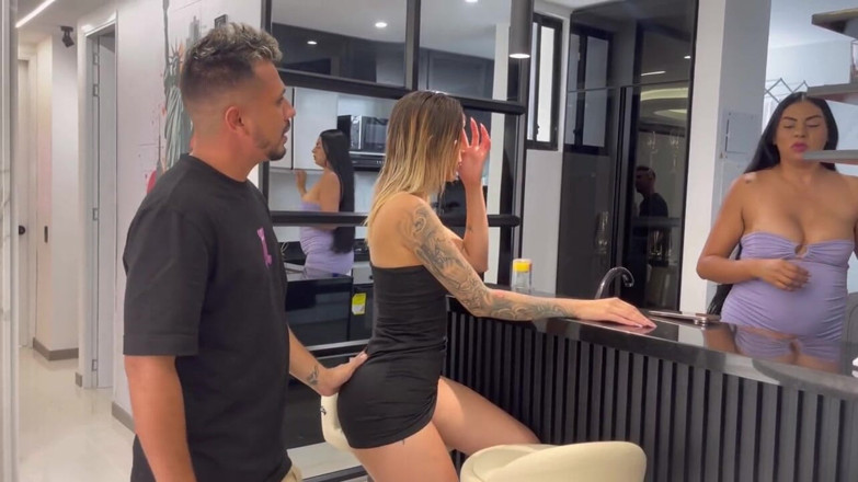 TommyMiller: Hago Cornudo a Mi Esposa Embarazada Con Mi Cuñada En...
