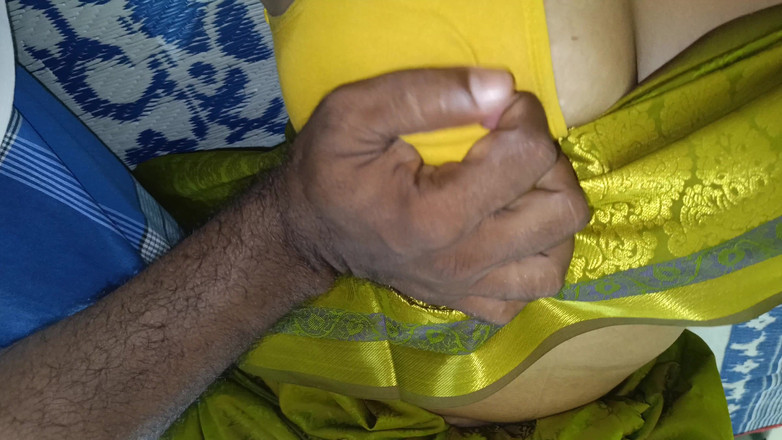 Palani69: गृहिणी ने घर के मालिक के साथ बिस्तर साझा किया जब पत्नी घर में नहीं थी