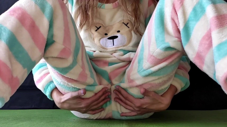 hotiMary: Skinny Teen in Pajama Masturbate Small Tits and Horny Pussy...