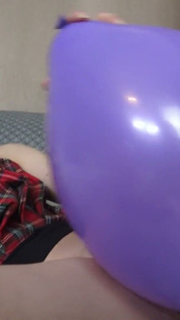 Naughty Teen Babe Ballon Fun!
