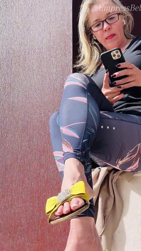 İmparatoriçe Bellasadica'nın ayakkabı oyunu ve halka açık sallanması